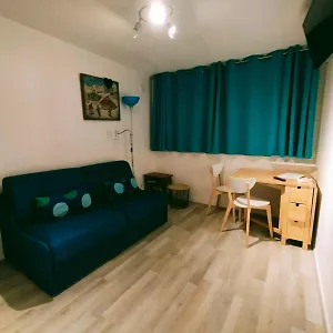 https://charmant-studio-renove-2-personnes-chez-lulu.hotels-rhonealpes.com